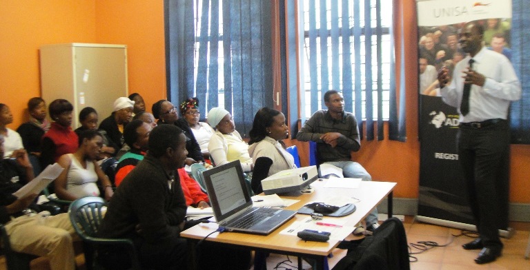 Prof Joseph Chisasa from the College of Economics and Management Sciences - Unisa presenting the Financial Management workshop